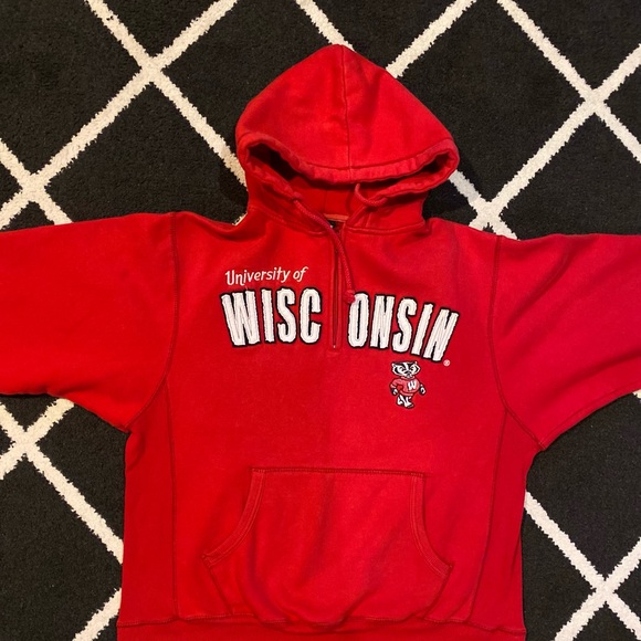 University of Wisconsin Wisconsin Badgers Red Hoodie - Picture 2 of 5